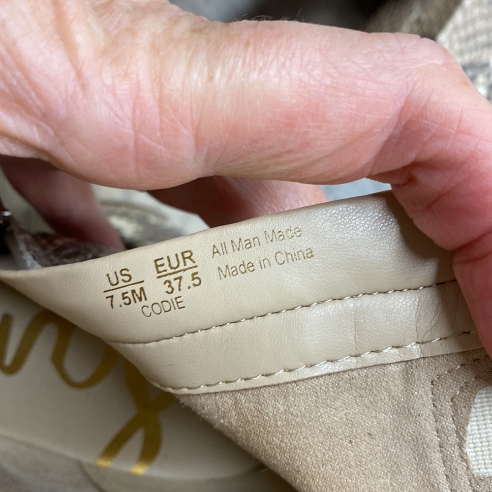 Sam Edelman Codie Snake Booties Size 7.5 - image 8